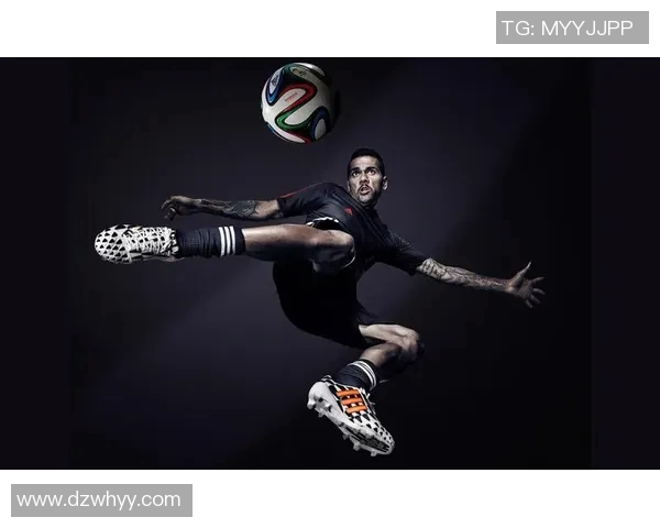 高清足球球星微信背景图精选 多款经典足球明星高清壁纸等你下载